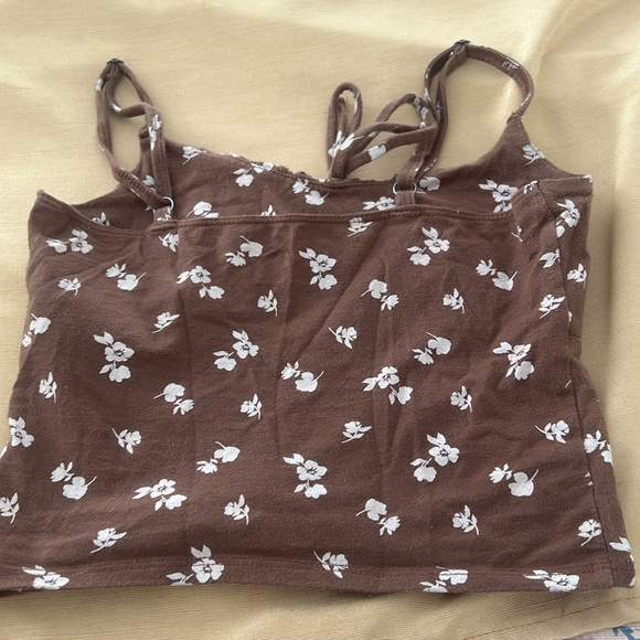 hollister top - Picture 3 of 3